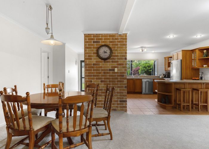  at 8 Mark Williams Place, Papakura