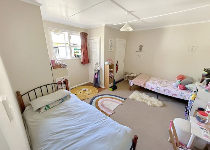  at 9 Milton Street, Whanganui East, Whanganui, Manawatu / Whanganui