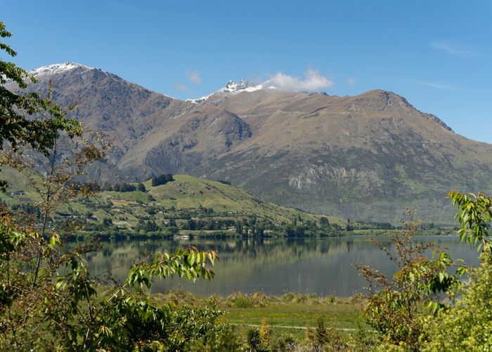  at 42 Central Park Avenue, Lake Hayes, Queenstown