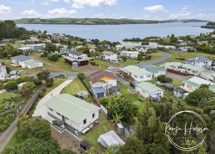  at 21 Mariner Cove Road, Matakohe
