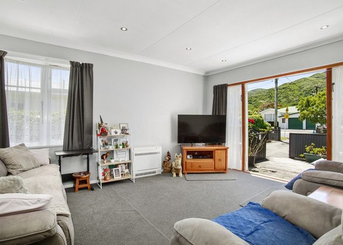  at 11 Frederick Street, Wainuiomata, Lower Hutt, Wellington