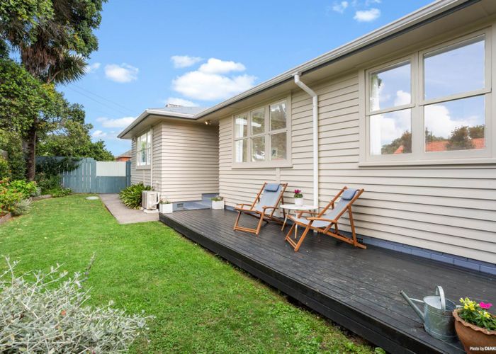  at 59 Riversdale Road, Avondale, Auckland