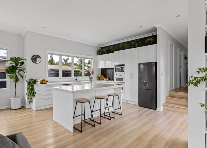  at 70 Glenvar Road, Torbay, Auckland