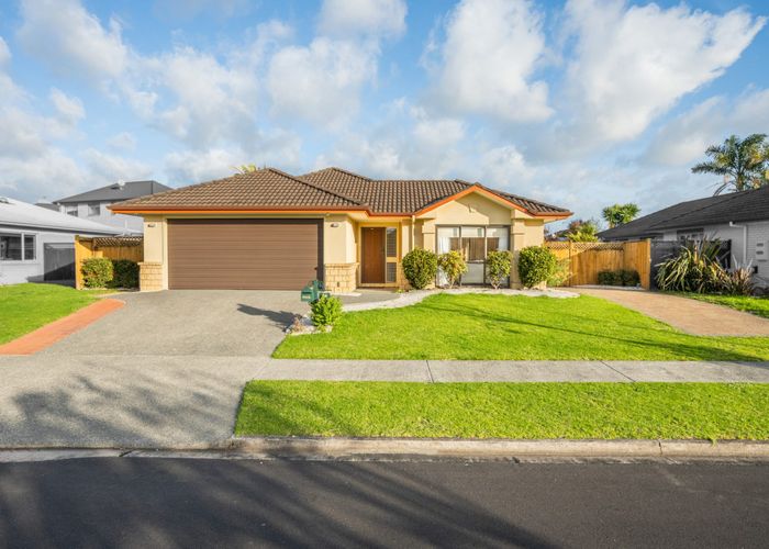  at 26 Aberdeen Crescent, Wattle Downs, Auckland