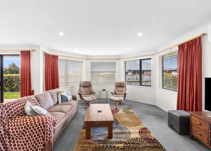  at 41 Lord Rutherford Road North, Brightwater