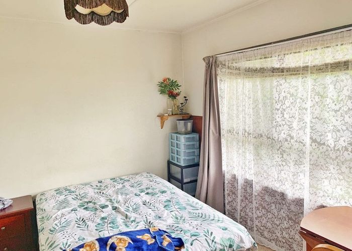  at 78 Forrest Hill Rd, Forrest Hill, North Shore City, Auckland