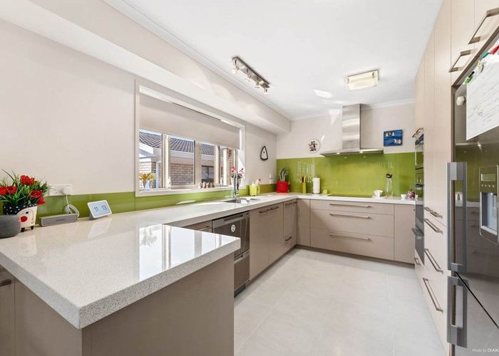  at 1/15 Coronation Road, Mangere Bridge, Manukau City, Auckland