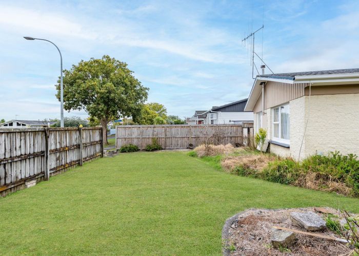  at 1 Hazelwood Avenue, Dinsdale, Hamilton, Waikato