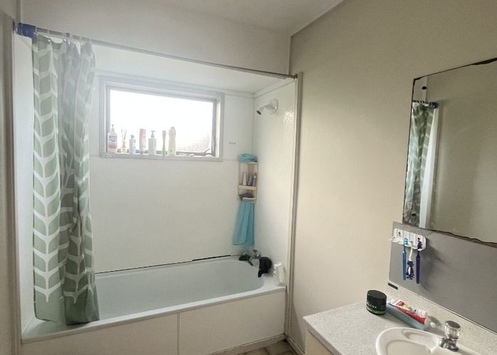  at 6A Redhill Road, Papakura, Papakura, Auckland