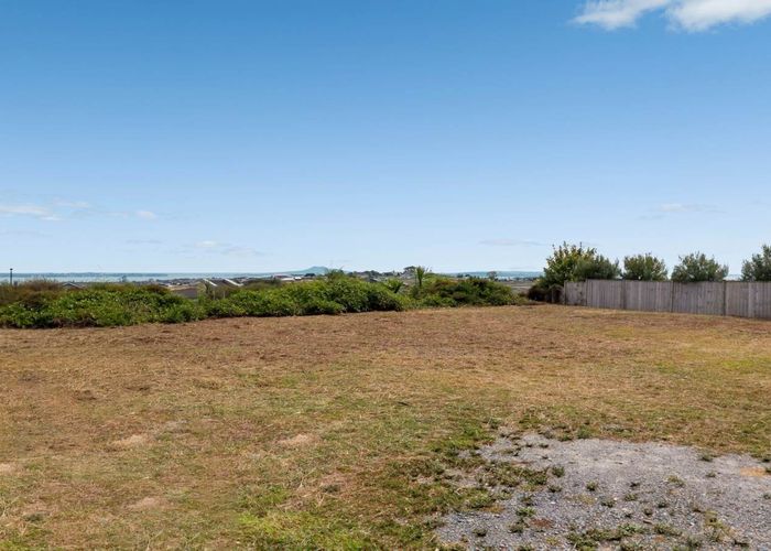  at 22 Motukaraka Drive, Beachlands, Manukau City, Auckland