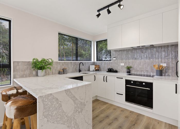  at 39 Hassan Drive, Massey, Auckland