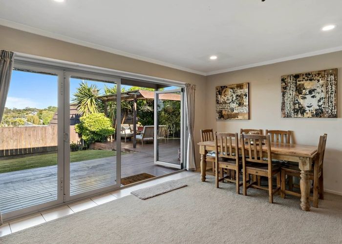  at 112 Whangaparaoa Road, Red Beach, Rodney, Auckland