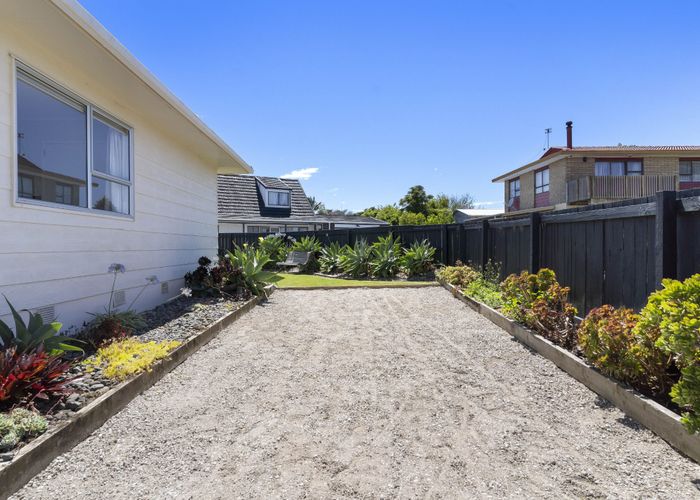  at 3/16 Helms Place, Manurewa, Manukau City, Auckland