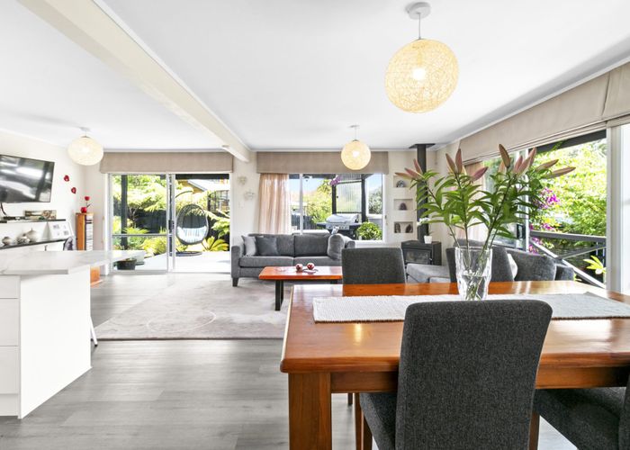  at 2 Titiwai Place, Birkenhead, Auckland