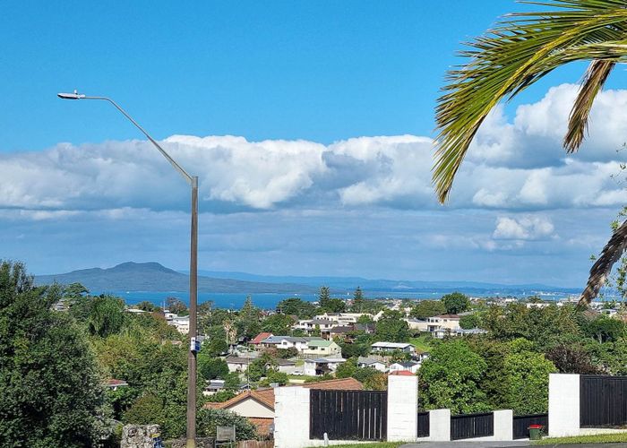  at 4 Morice Place, Torbay, North Shore City, Auckland