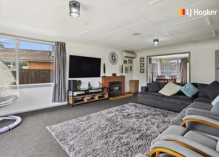  at 5 Bell Crescent, Concord, Dunedin