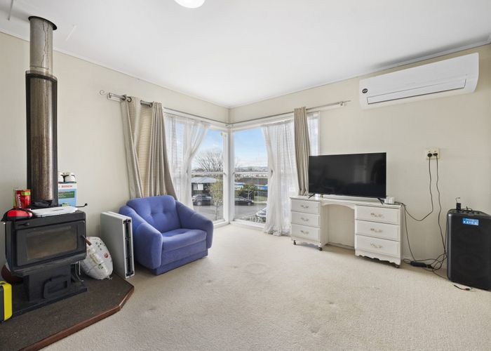  at 14 Valencia Place, Manurewa, Manukau City, Auckland