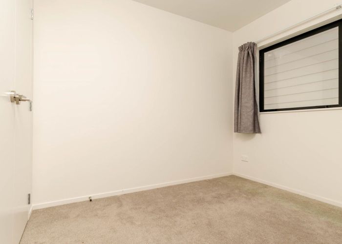  at 2/535 Swanson Road, Ranui, Waitakere City, Auckland