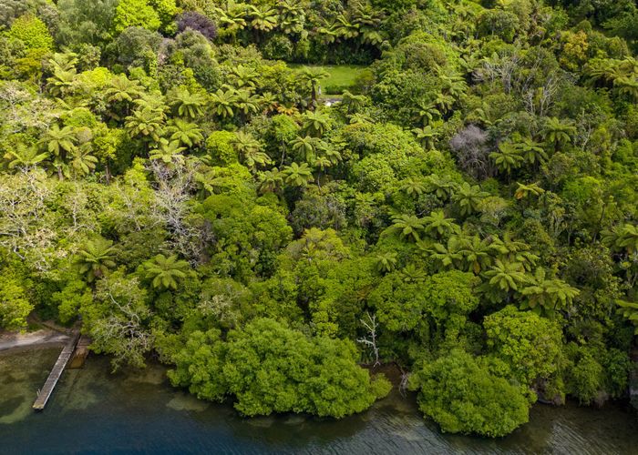  at 18 & 20 Te Toroa Drive, Lake Tarawera, Rotorua, Bay Of Plenty