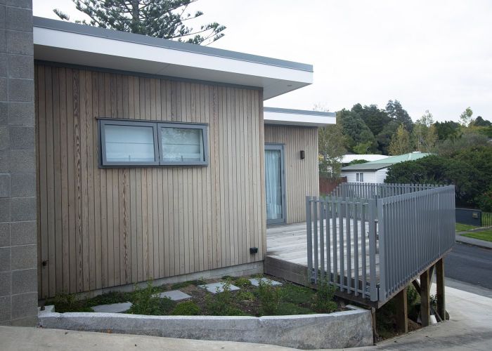  at 27 Tilden Avenue, Hillcrest, North Shore City, Auckland