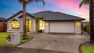  at 9 Kenley Heights, Flat Bush, Auckland