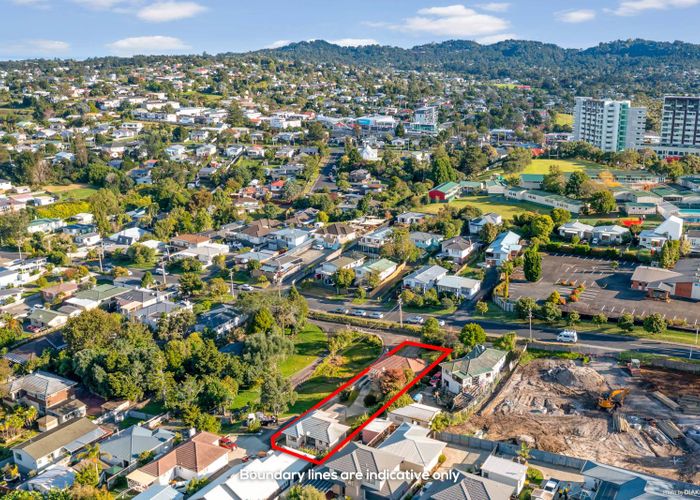  at 2 Glenorchy Street, Glen Eden, Auckland
