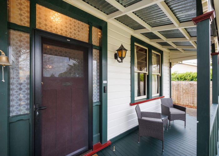  at 16 Margaret Street, Roslyn, Palmerston North, Manawatu / Whanganui