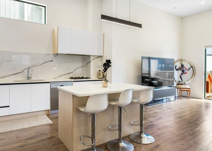  at 27 Hermitage Street, Flat Bush, Auckland
