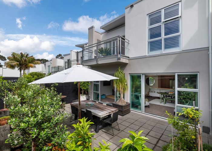  at 7/258 Hurstmere Road, Takapuna, North Shore City, Auckland