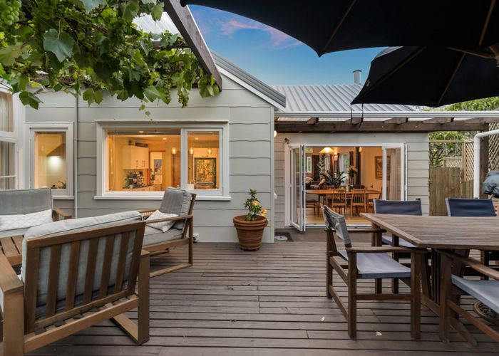  at 35 Seaton Road, Murrays Bay, North Shore City, Auckland