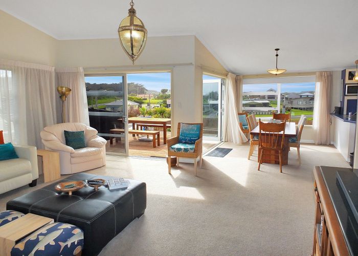  at 50A Signal Street, Foxton Beach, Horowhenua, Manawatu / Whanganui