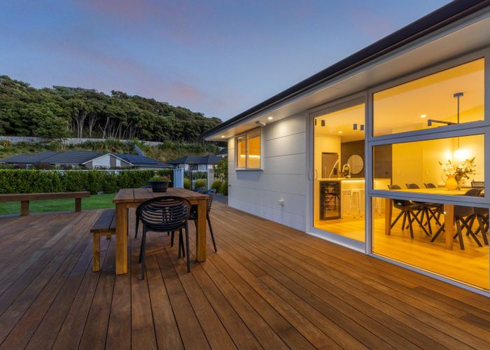  at 44 Tradewinds Drive, Whitby, Porirua, Wellington