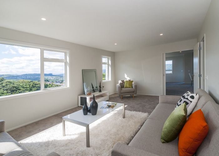  at 8 Fawcet Place, Belmont, Lower Hutt