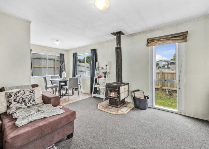  at 2/4 Cumberland Street, Tauhara, Taupō