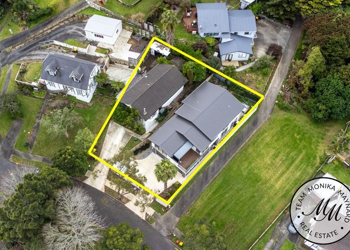  at 7 Palmetto Place, Goodwood Heights, Manukau City, Auckland