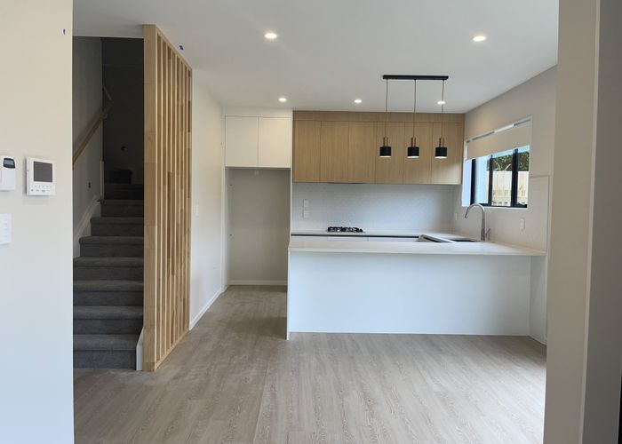  at 30A Lowtherhurst RD, Massey, Waitakere City, Auckland