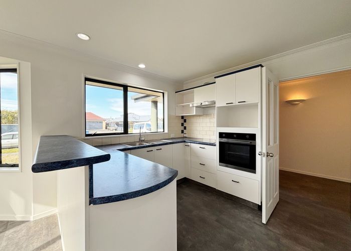  at 12 Surfers Pl, North New Brighton, Christchurch City, Canterbury