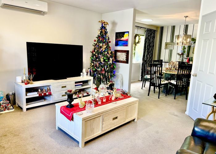  at 1/3 Pelican Lane, Unsworth Heights, Auckland
