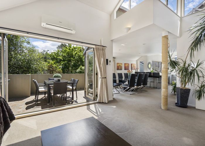  at 2/79 Edmund Street, St Heliers, Auckland