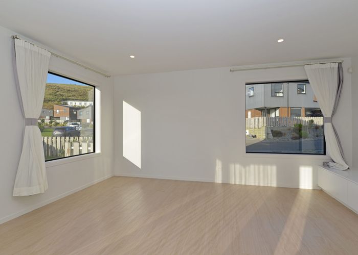  at 4 Astelia Way, Woodridge, Wellington, Wellington