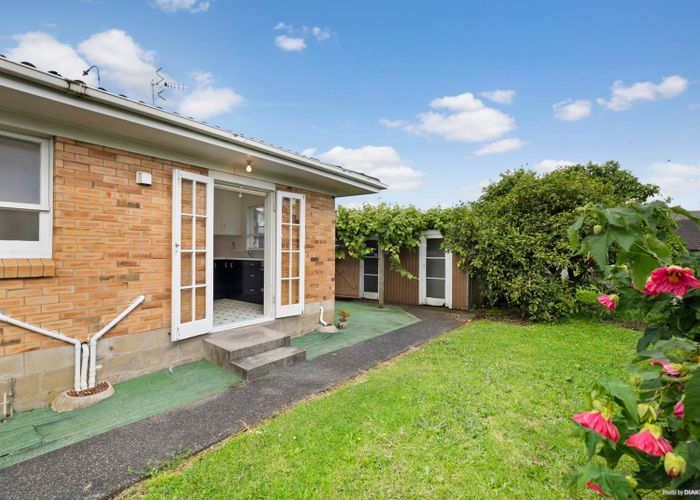 at 1/0 Michaels Avenue, Ellerslie, Auckland