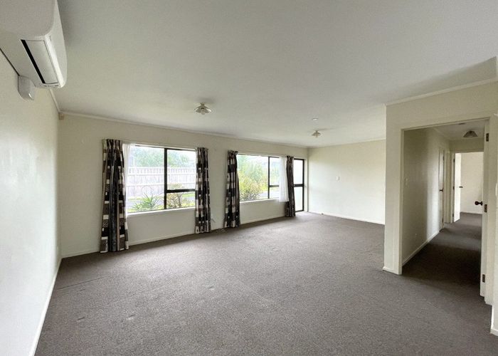  at 4B Reid Road, New Lynn, Waitakere City, Auckland