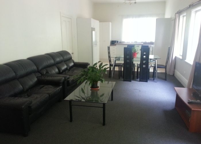  at 5 The Avenue, Albany, North Shore City, Auckland