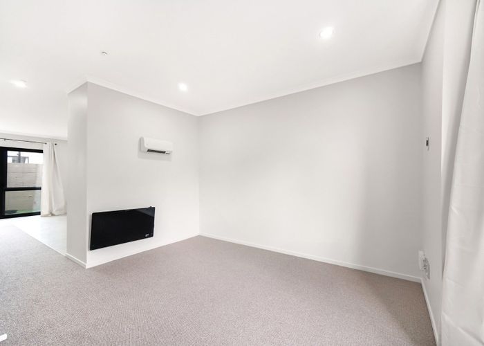  at 6/5 Wallson Crescent, Wiri, Manukau City, Auckland