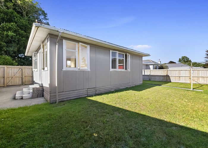  at 38 Doralto Road, Frankleigh Park, New Plymouth