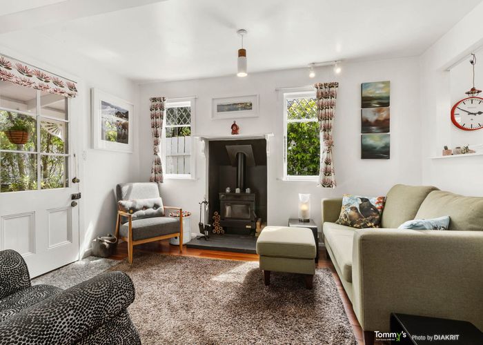  at 4 Tyne Street, Island Bay, Wellington