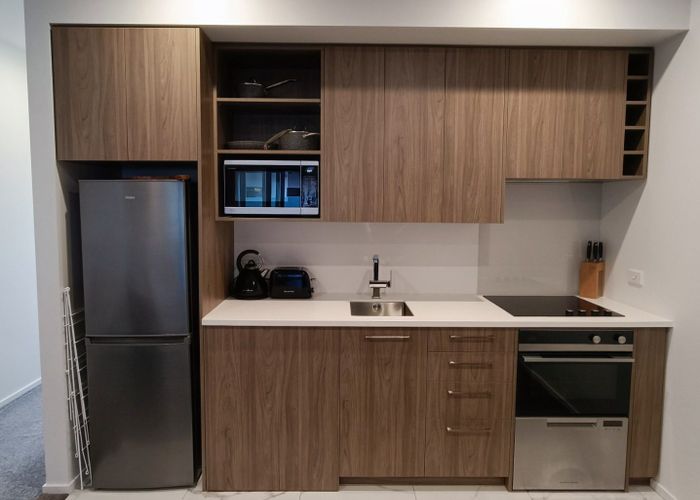  at 2/422  Hagley Avenue, City Centre, Christchurch City, Canterbury