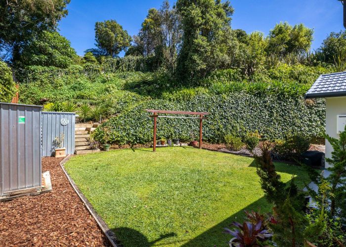  at 3 Park View, Ferndale, New Plymouth