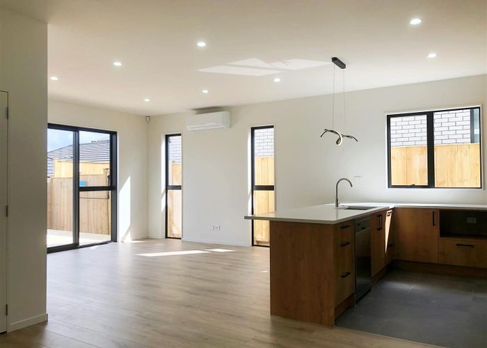  at 8 Enchantment Lane, Drury, Papakura, Auckland