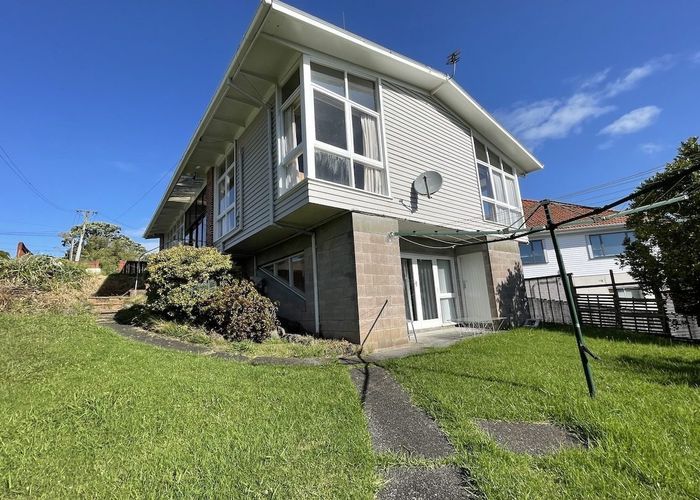  at 5 Shipton place, Blockhouse Bay, Auckland City, Auckland
